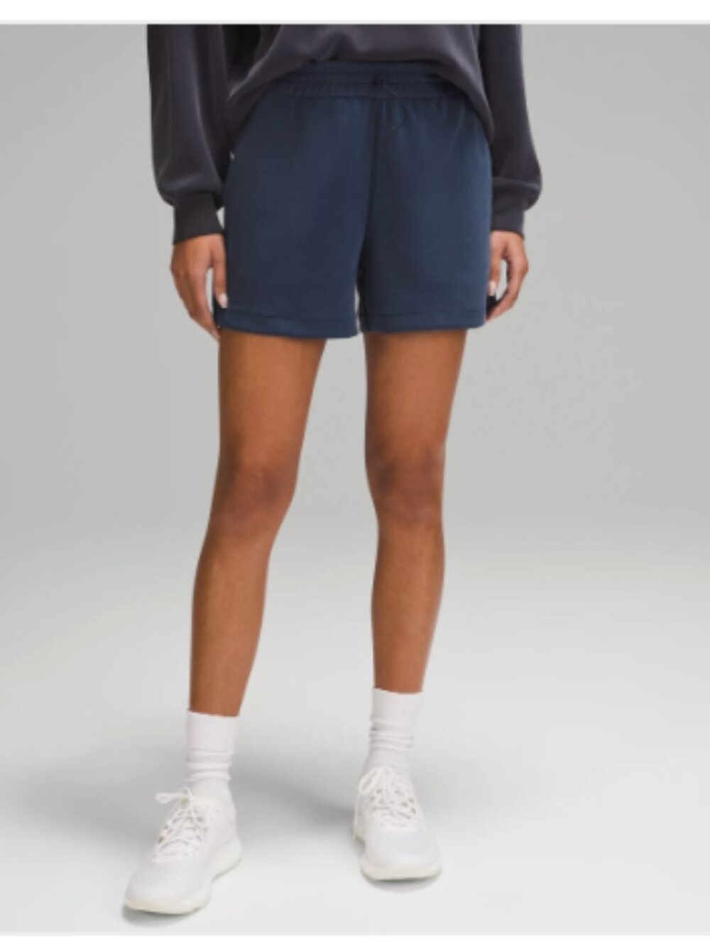 Lululemon Softstreme High Rise Short 4" True Navy Size 10